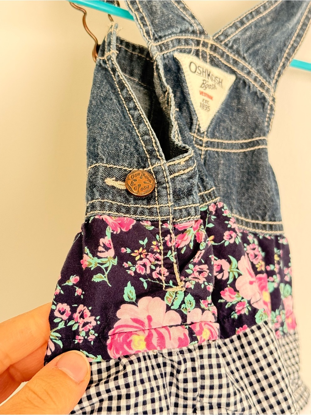 ✨3 for $15 OshKosh Floral Denim Overalls Dress - Pink Floral - Picture 4 of 5